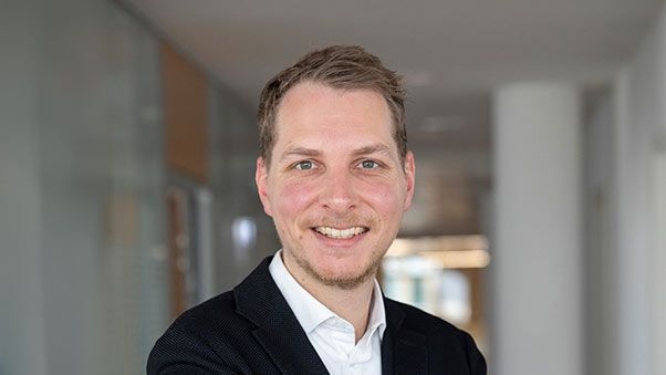 Constantin von Harsdorf, Chef vom Dienst (CvD), Interhyp AG